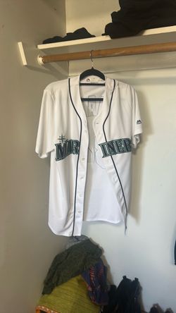 Men’s Mariner’s Hernandez jersey size M
