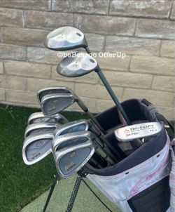 Women’s Golf Clubs and Stand Bag
