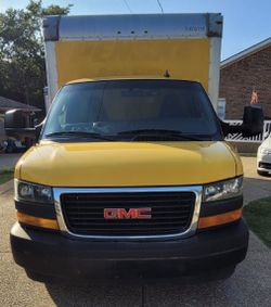 2018 GMC Savana