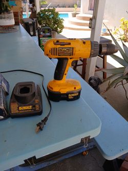 Cordless drill DeWalt 18 V