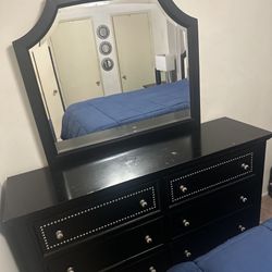 6 Drawer Dresser With Mirror 