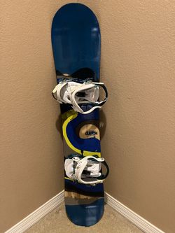 Burton Custom Smalls 135CM and K2 Charm Bindings