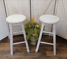 White Distressed Stool Set