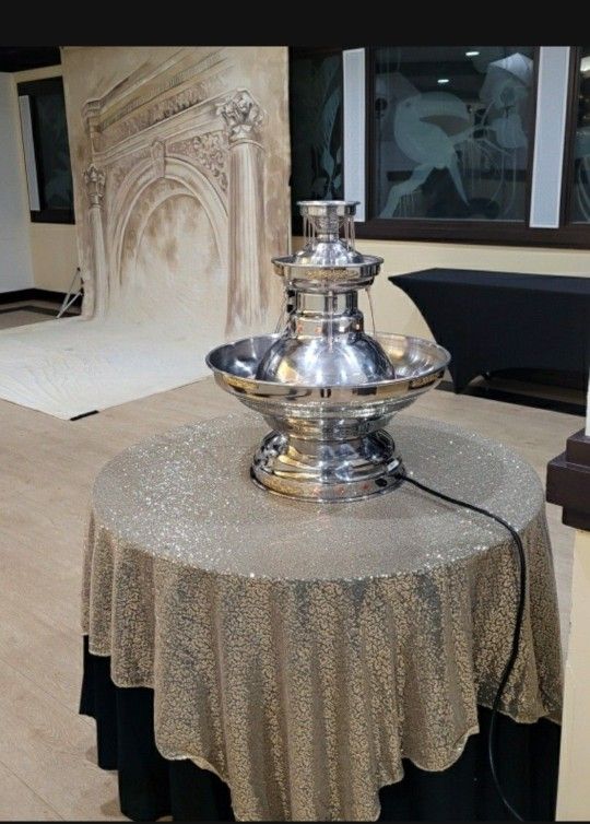 Formal Champagne / Juice Fountain