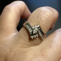 Kay Jewelers 14K White Gold Size 7 Diamond Ring 