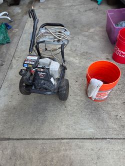 Pressure washer honda works good it's been sitting in the garage for a while for $150 or best offer in upland ca no delivery