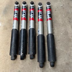 2020 to 2024 Jeep Gladiator Rubicon JT shocks