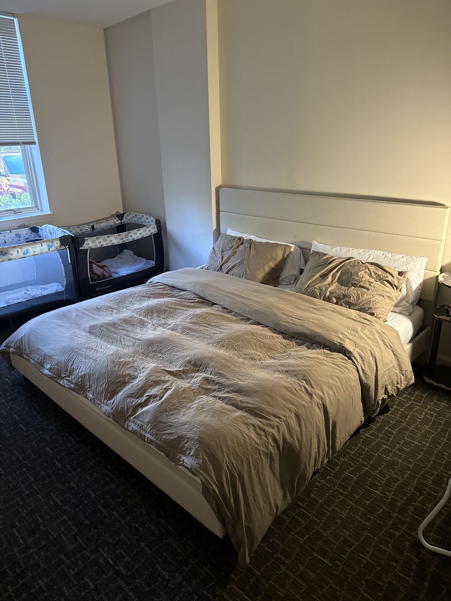 King Size Bed With Mattress