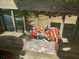 Vintage Lot Of 30 Pounds Of Lego Cleaned