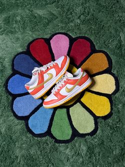 Nike Dunk Low University Gold