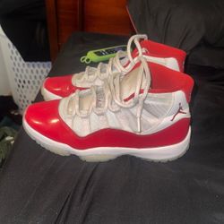 jordan 11 cherry used still in great shape
