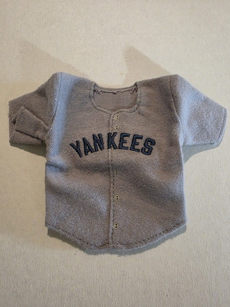 2005 UPPER DECK MINI JERSEY NY YANKEES Babe Ruth #3