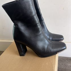 Steve Madden Black Leather Booties