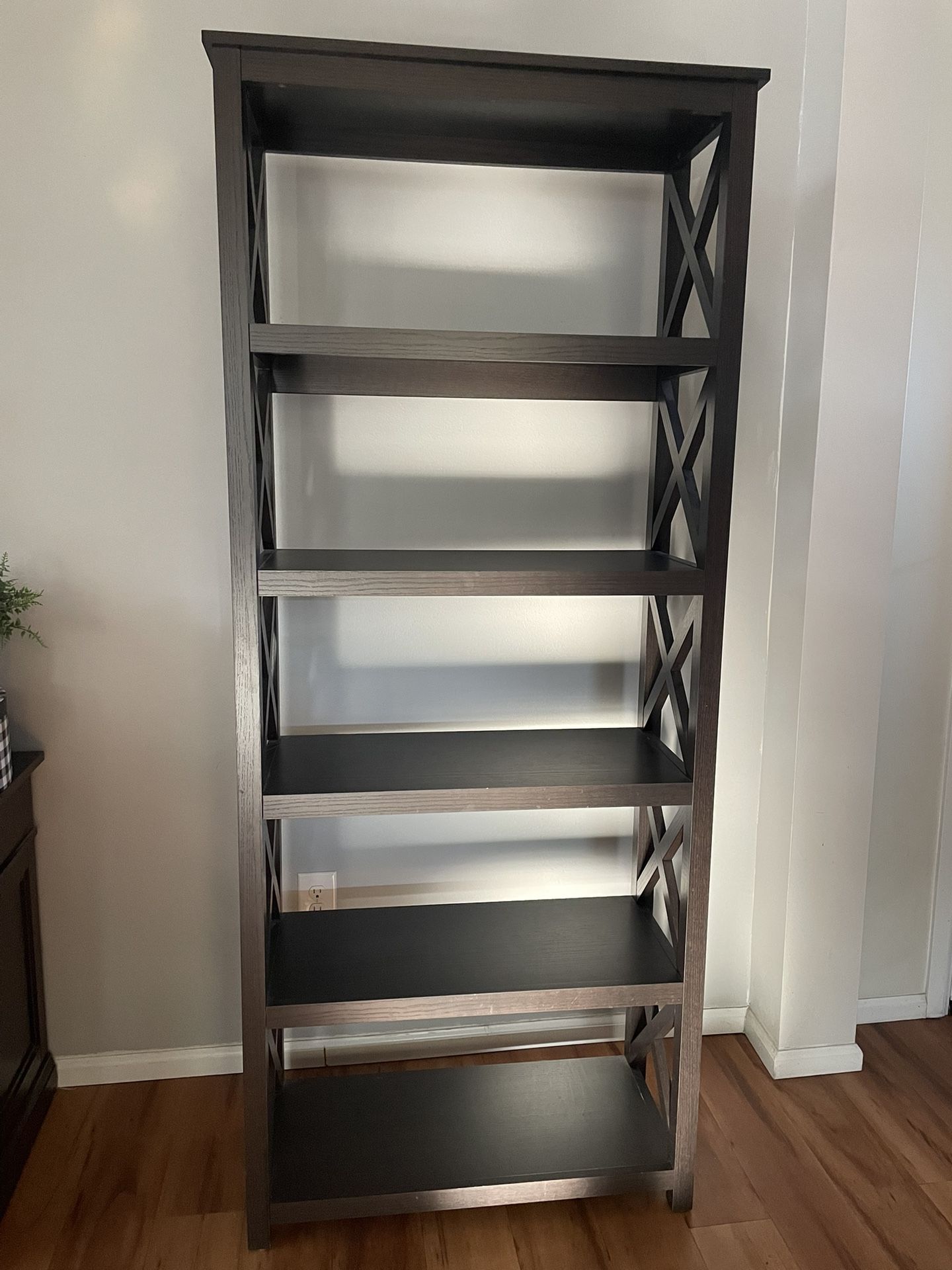 Pair of Bookcase/Shelves