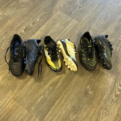 Soccer Cleats Size 6 , 4 , 5.5 