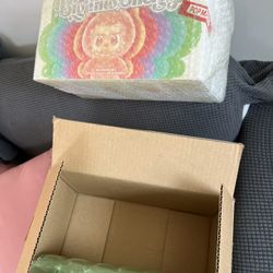 V3 Big Into Energy Set Of 6 :New unopened 