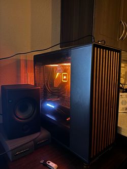 Gaming PC | i7-14700K | RTX 3060 | 32GB DDR5 | Fractal North