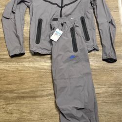 Brand New Nike Windbreaker 