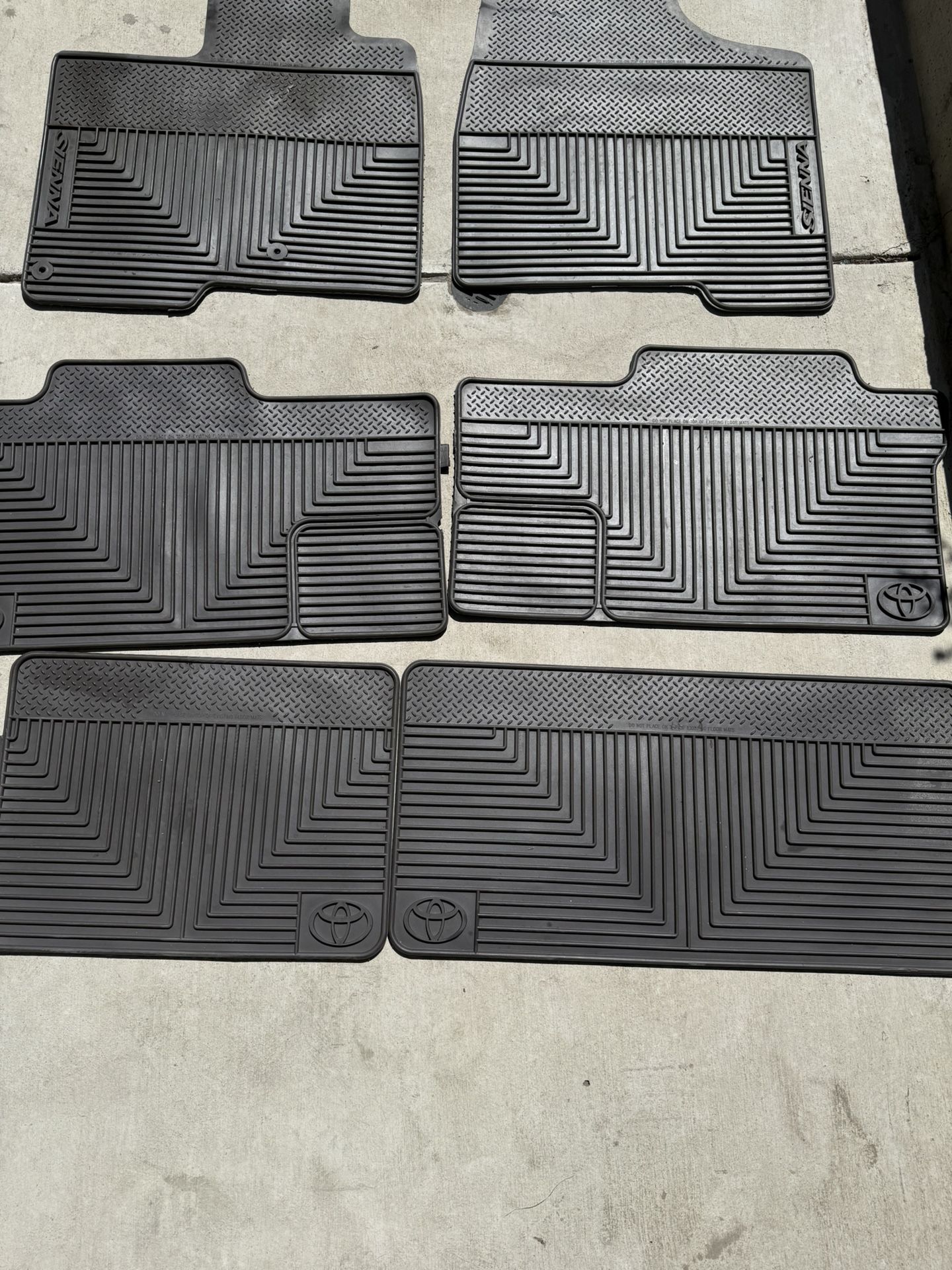 2004-2010 Toyota Sienna OEM All Weather Floor Mats