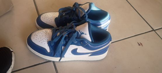 Nike Air Jordan 1 Low Blue White Sneakers