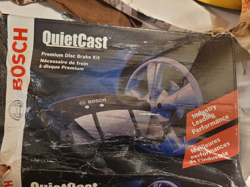 BOSCH BC1089 QuietCast Premium Ceramic Disc Brake Pad Set