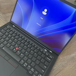 Lenovo Thinkpad X1 Carbon Laptop