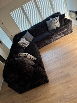 Black midnight madness 3 piece sectional