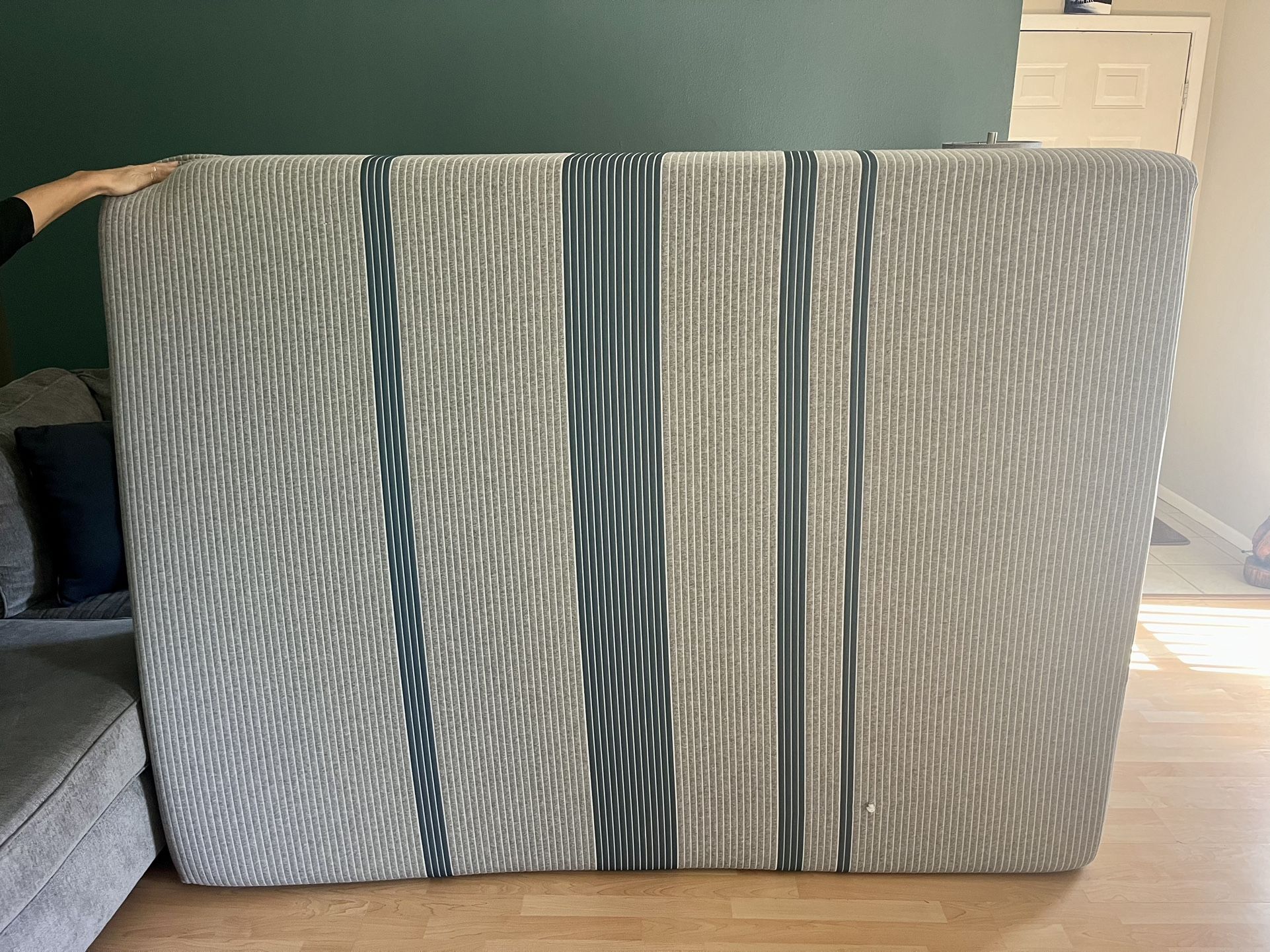 Serta iComfort Blue Max 1000 Plush (Queen)