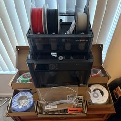 Bambu Lab P1 Series / AMS Combo. 3D Printer