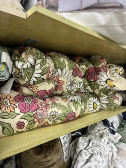 Artist Collection Floral Cotton Gauze Throw
