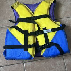 Life Vest Medium 
