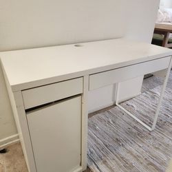 Ikea MICKE White Desk