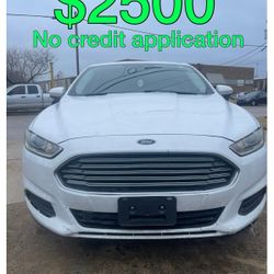 2016 Ford Fusion No Credit Application No License 