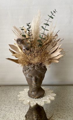 Bella Bust Dried Floral Arrangement 