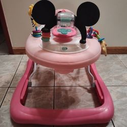 BRIGHT STARTS FOLDABLE BABY WALKER