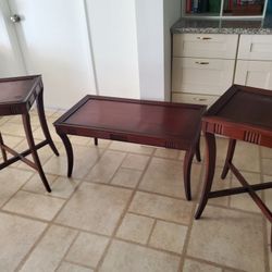 Vintage MID-CENTURY MODERN COFFEE WITH END TABLES