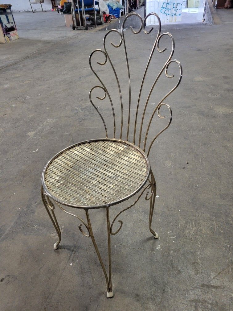 Vintage vanity Chair 