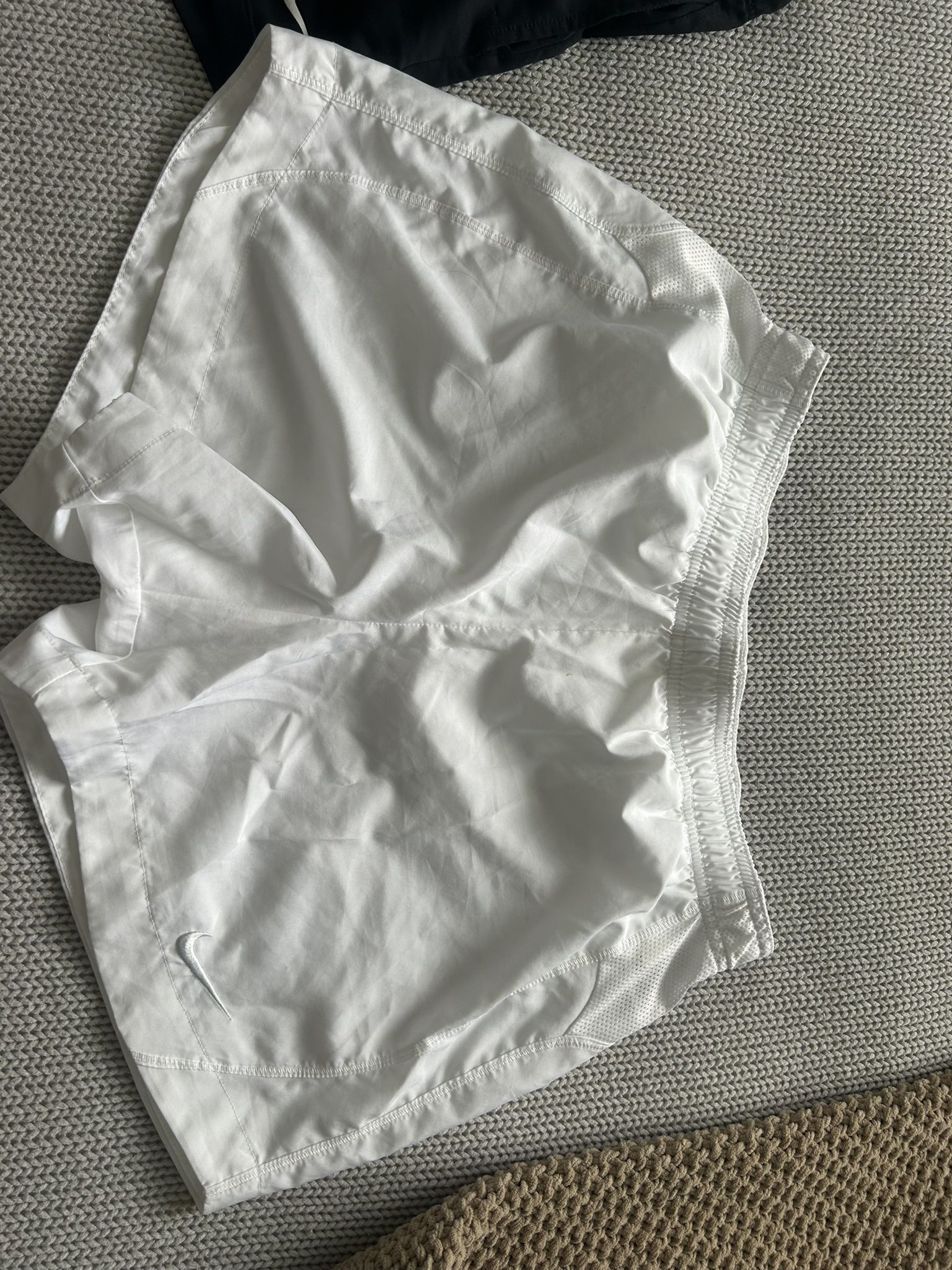 Women Nike Shorts Medium
