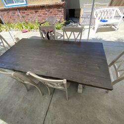 Dinning Table With 6 Chairs