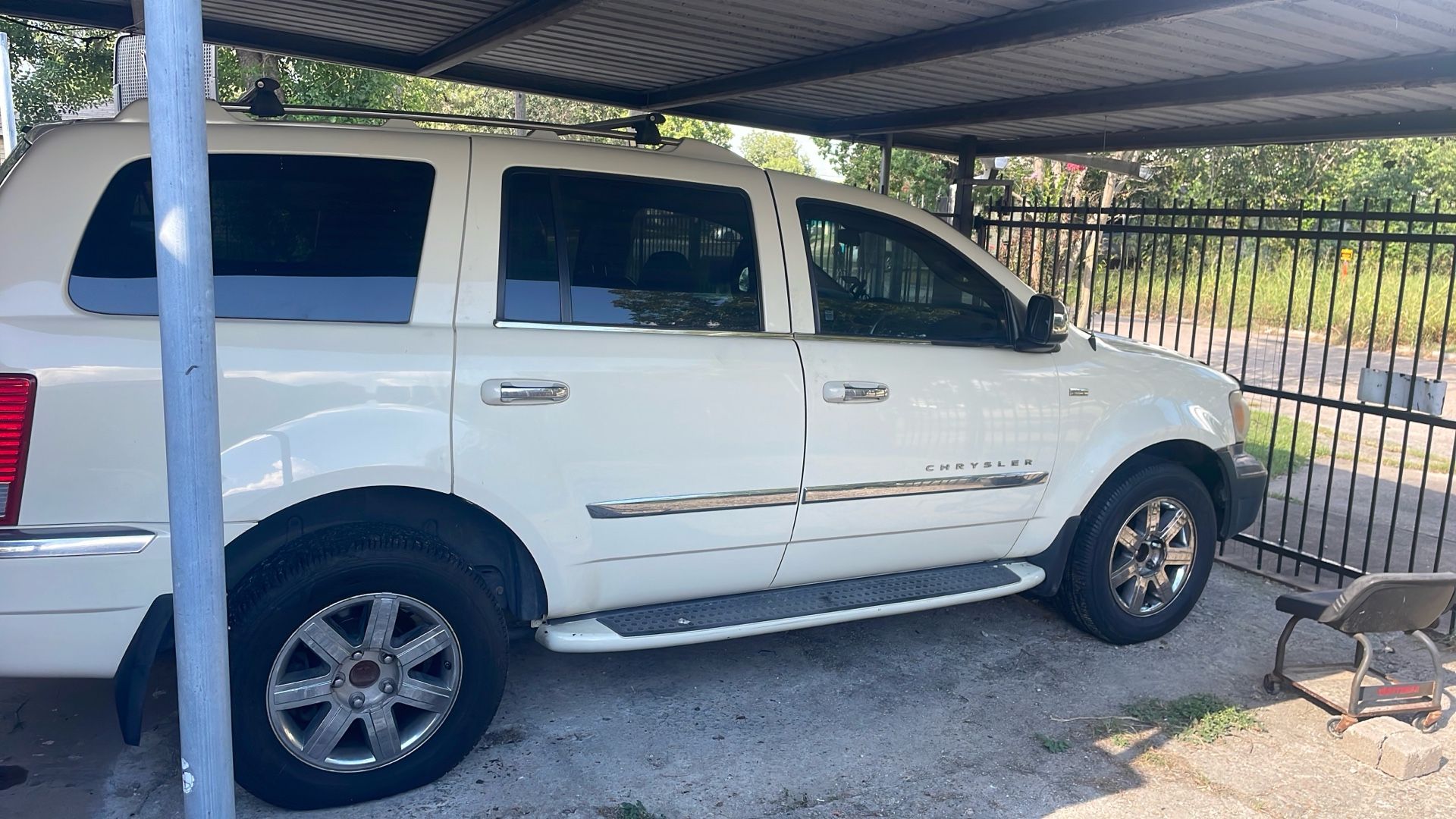 2008 Chrysler Aspen Parts