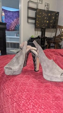 Vince Camuto  Duran  Size 9