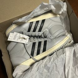 Adidas Size 9