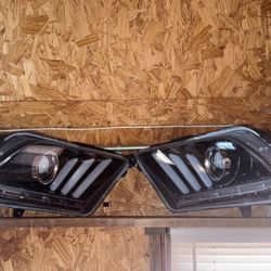 2010-2014 mustang headlights LED pair