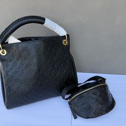 225 $ Large 140 $ Cross Over Pouch 