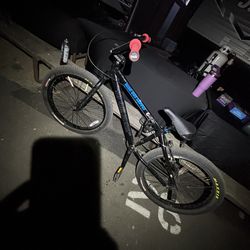 So Cal Flyer Look At Description