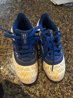 baseball cleats