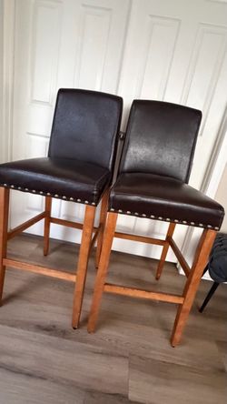Set of 2 Brown Leather Bar Stools