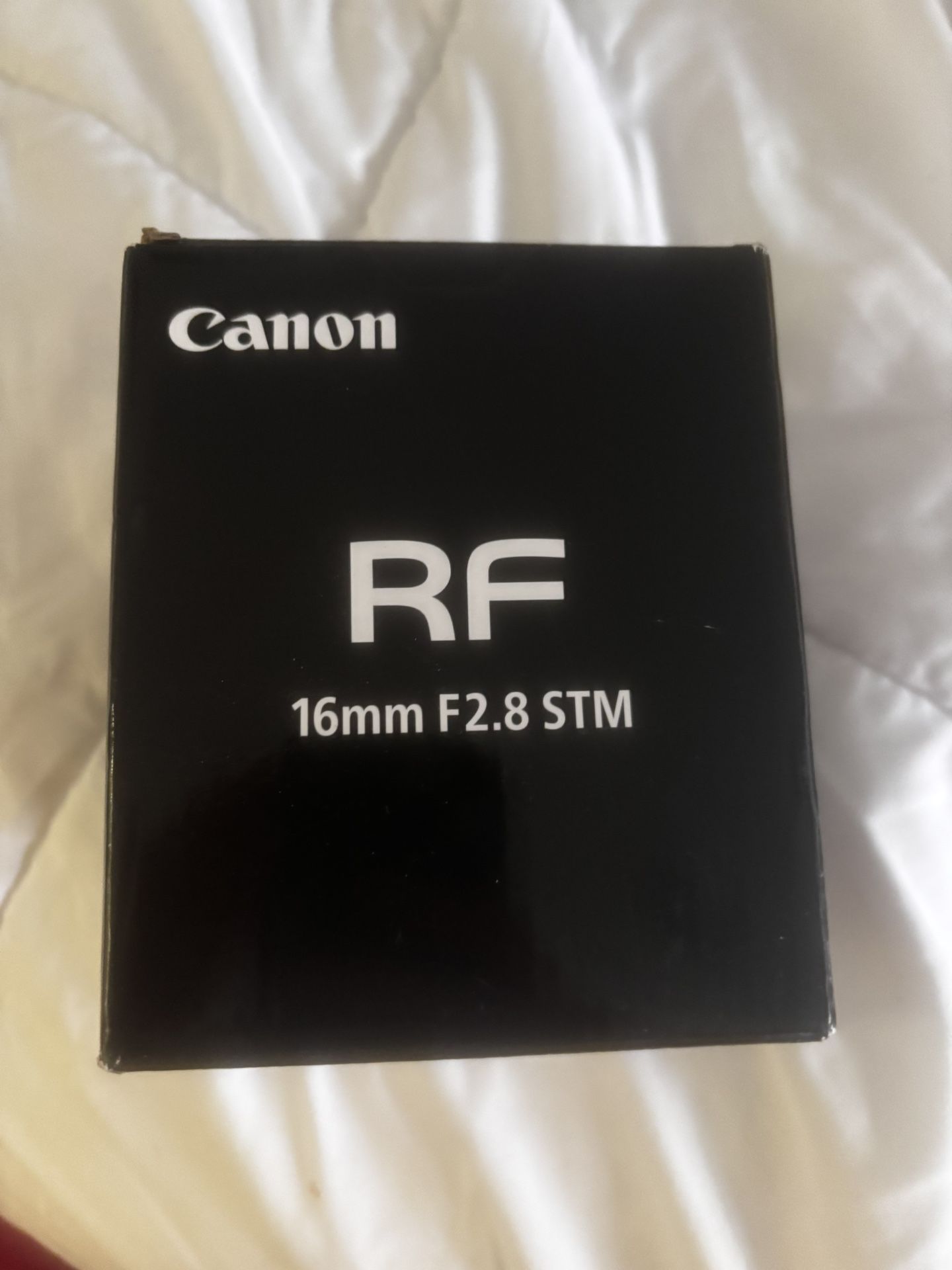 Canon Rf 16mm F2.8 STM Lens
