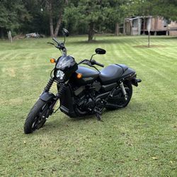 2017 Harley Davidson Street 750