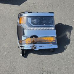 16-19 Chevrolet Silverado Right Passenger Side Headlight Luces Faros Faroles Headlamps Focos Micas 